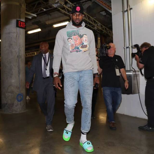 需以性格和 需以性格和