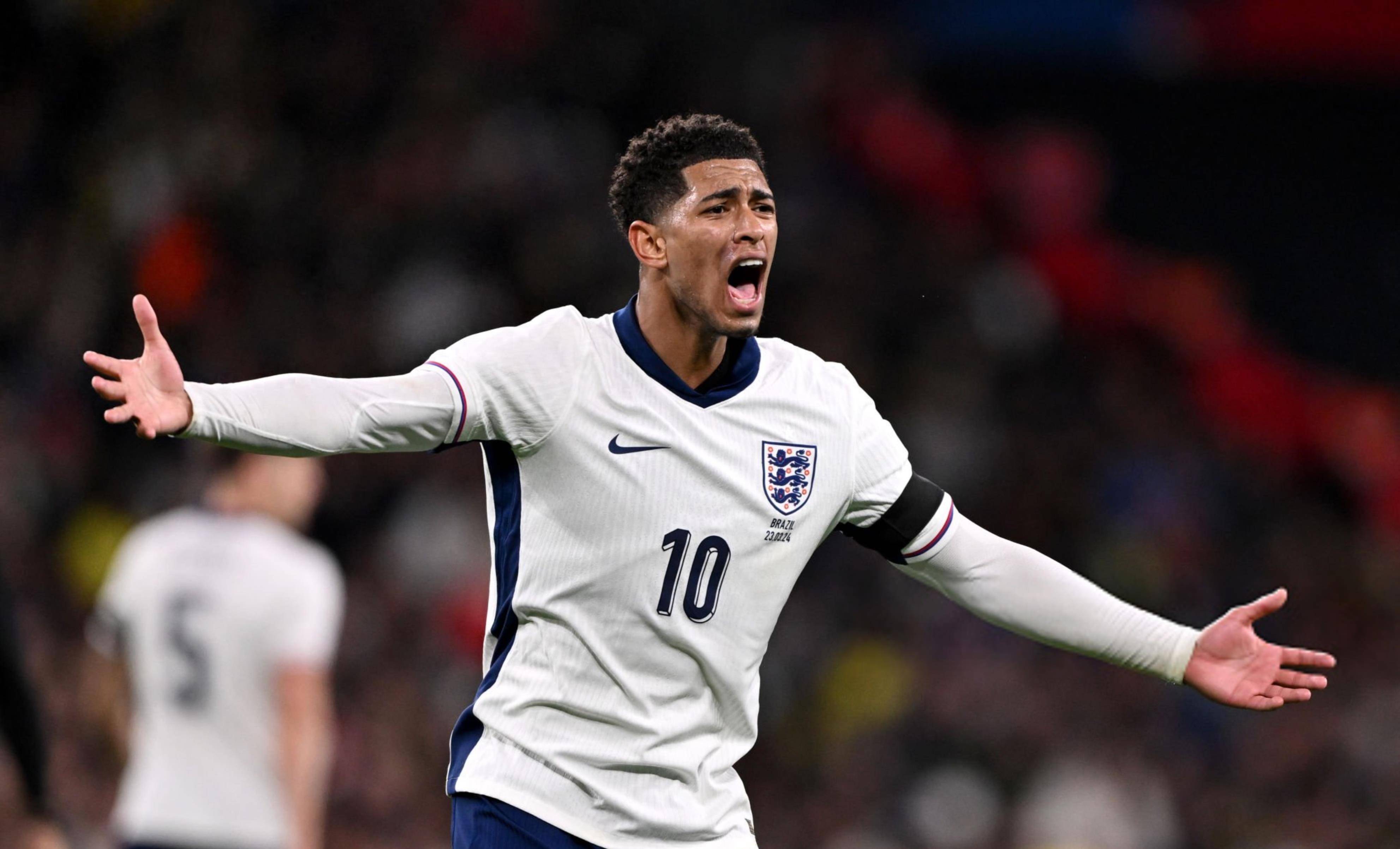 员也接近在 员也接近在