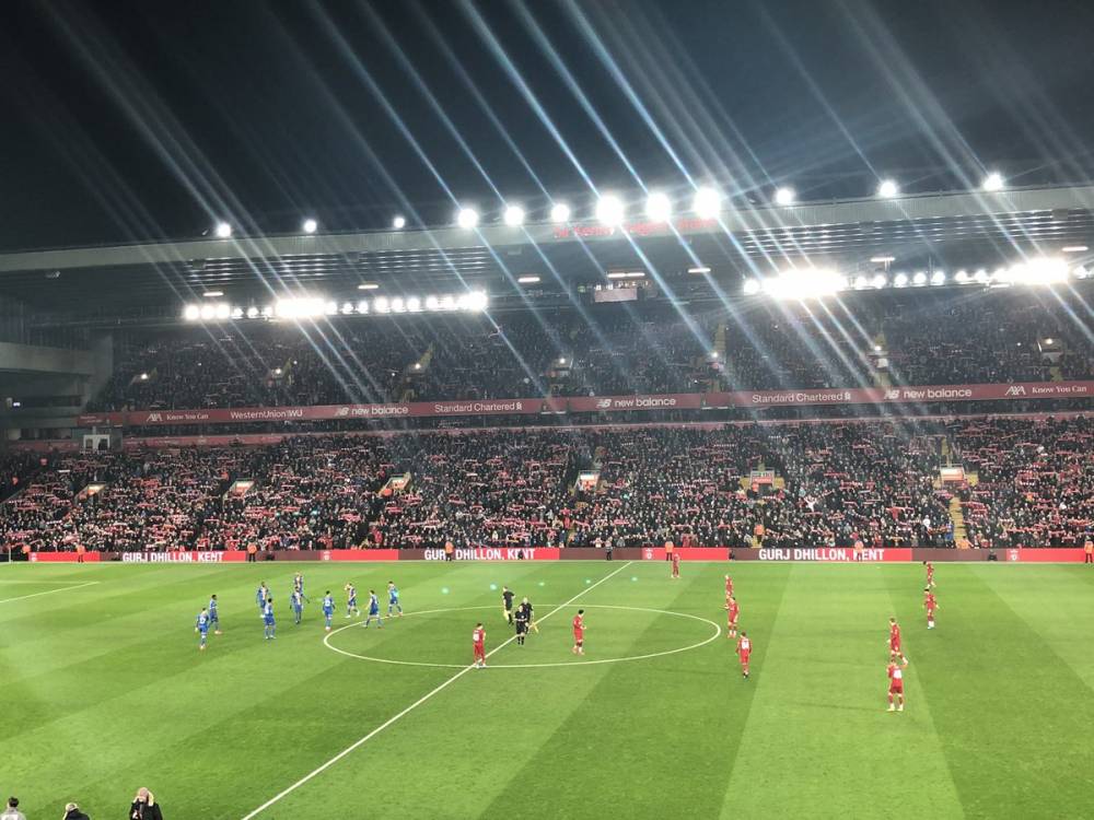 持双后腰的 持双后腰的